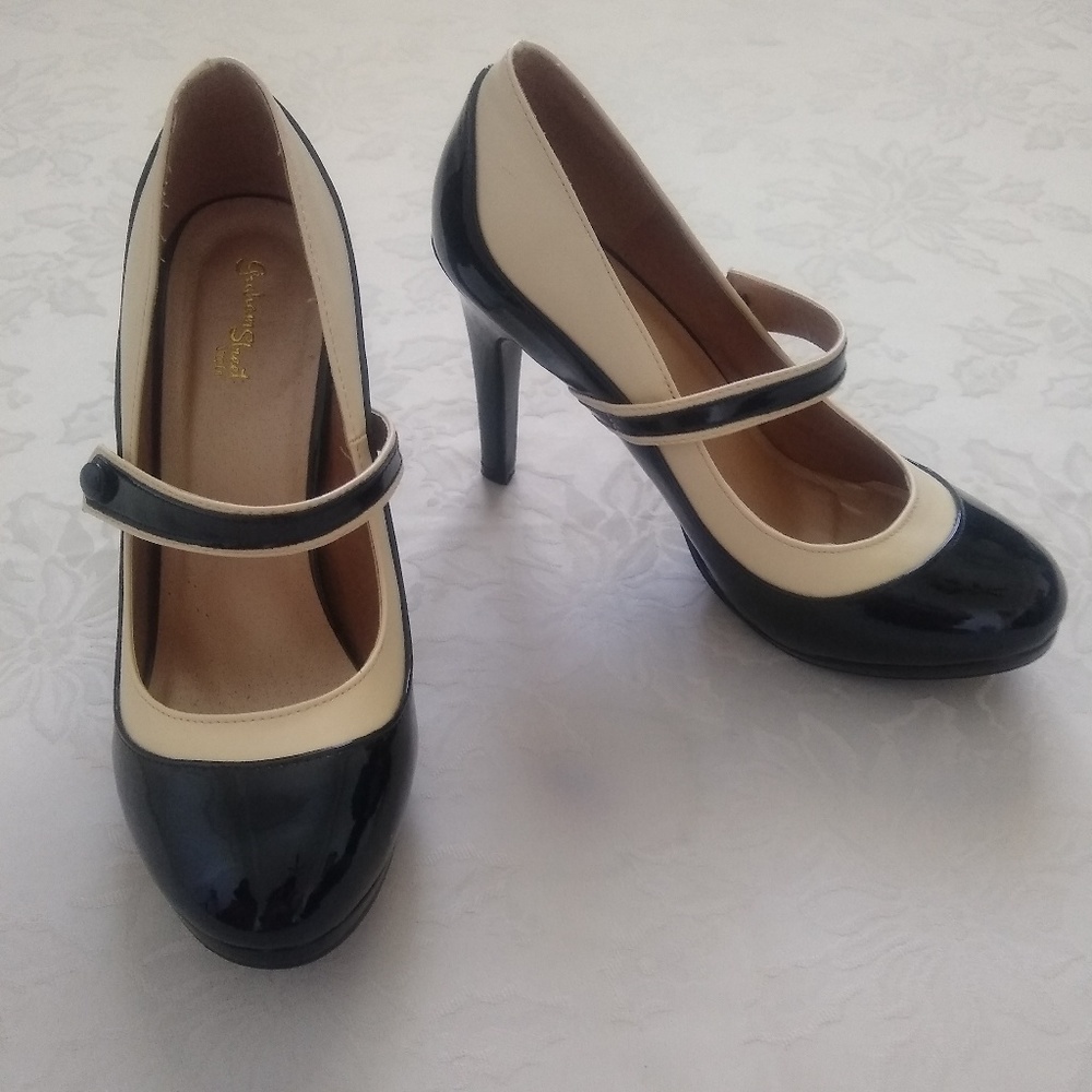 Graham Street Modcloth mary jane shoes